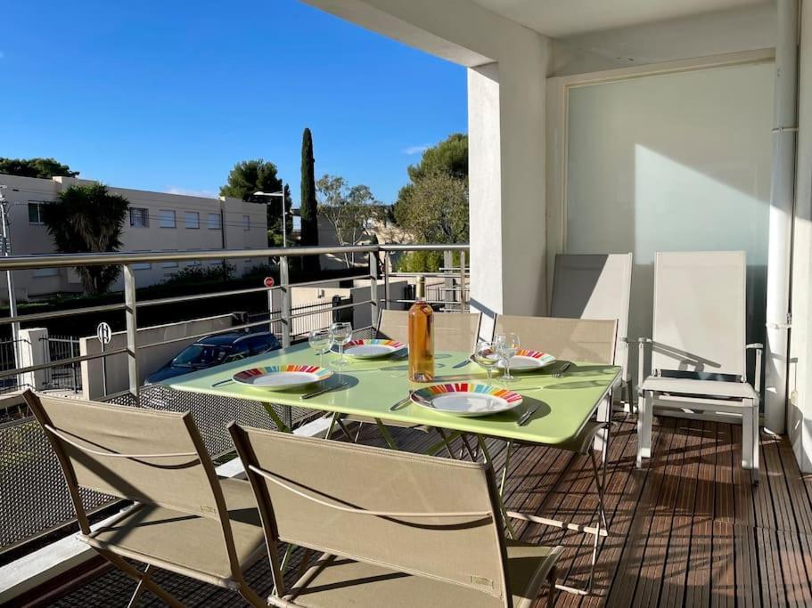 17 - Appartement Neuf, Parking Terrasse Et Jolie Vue Bandol Exteriér fotografie