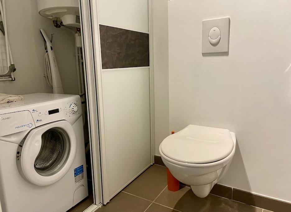 17 - Appartement Neuf, Parking Terrasse Et Jolie Vue Bandol Exteriér fotografie